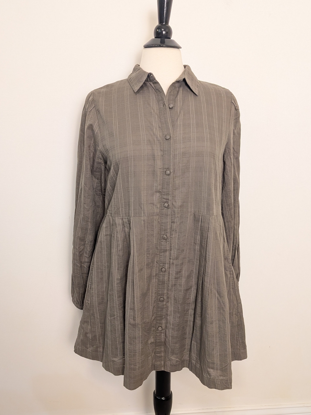 Shore Beach Boutique Brand Olive Blakely Long sleeve Mini Dress Small Pockets